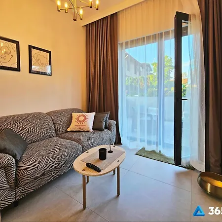 365pam - Etno Loft 10 - Parking W Cenie アパート ウストロニエ・モルスキエ